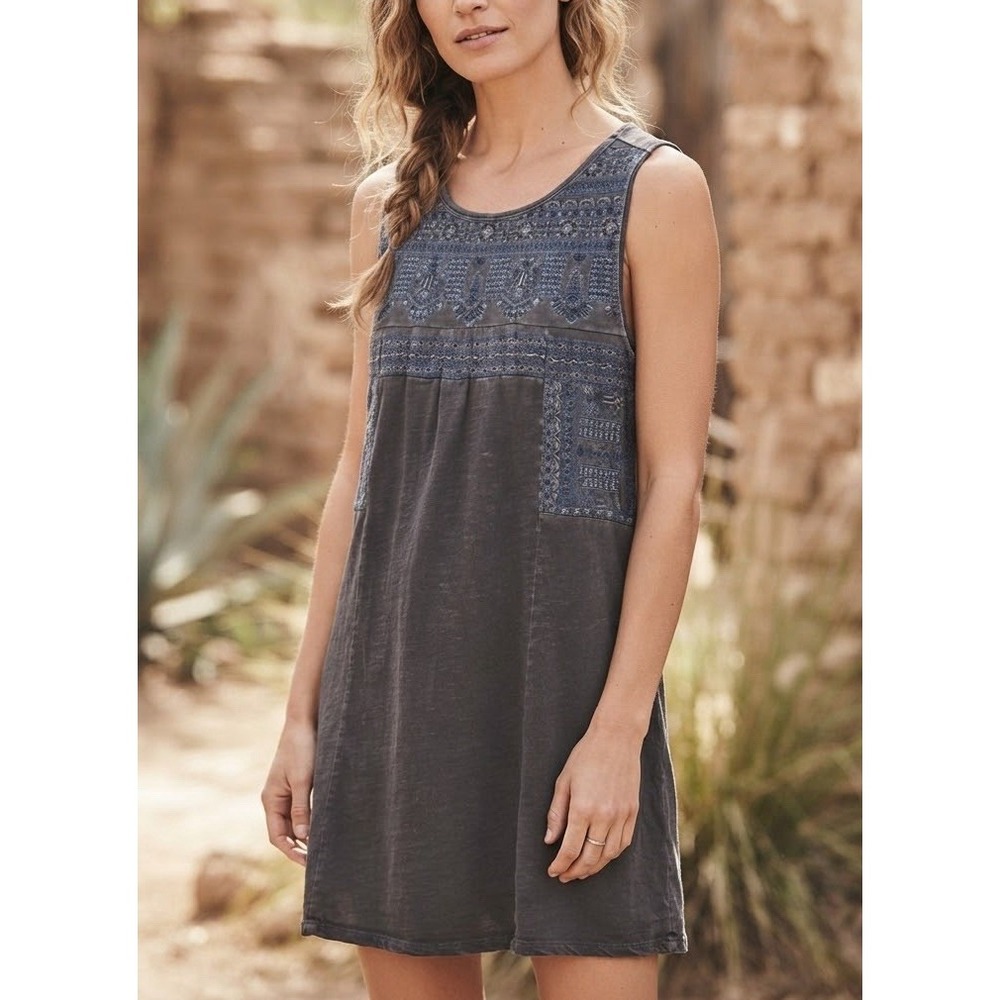 Lucky Brand Tunic or Mini Dress Womens Sz M Boho Embroidered Sleeveless Gray